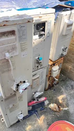 Vendo lote de condensadores e evaporadora 