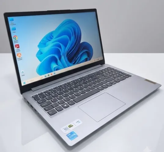 Notebook Lenovo Core I3 11th com 256Gb SSD na caixa