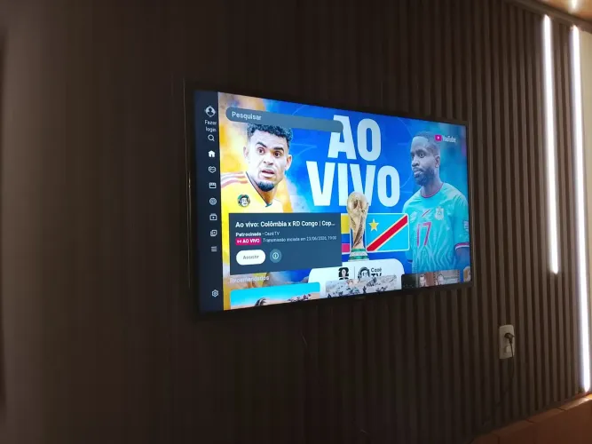 VENDO SMART TV SAMSUNG -- 43" Tv muito boa com todos os aplicativos.