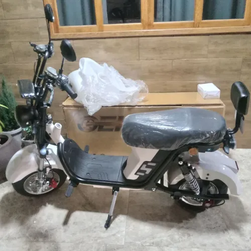 Scooter elétrica X13 nova na caixa