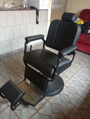 Poltrona Cruiser ou Cadeira para barbearia Cruiser da van de Velde
