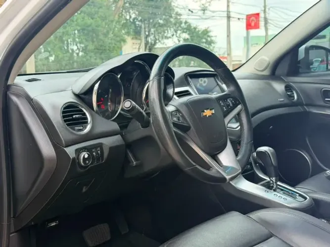 Chevrolet Cruze HB Sport LTZ 1.8 16V Flexp. 5P AUT 2014