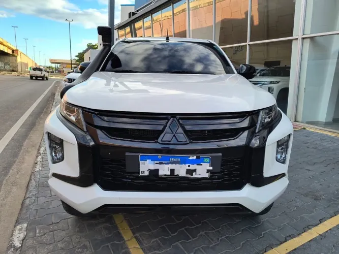 Mitsubishi L200 Triton Sport HPE 2.4 CD Diesel Aut. 2022