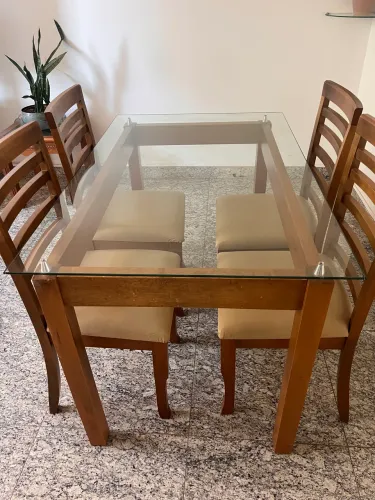 Mesa de vidro vó 4 cadeiras