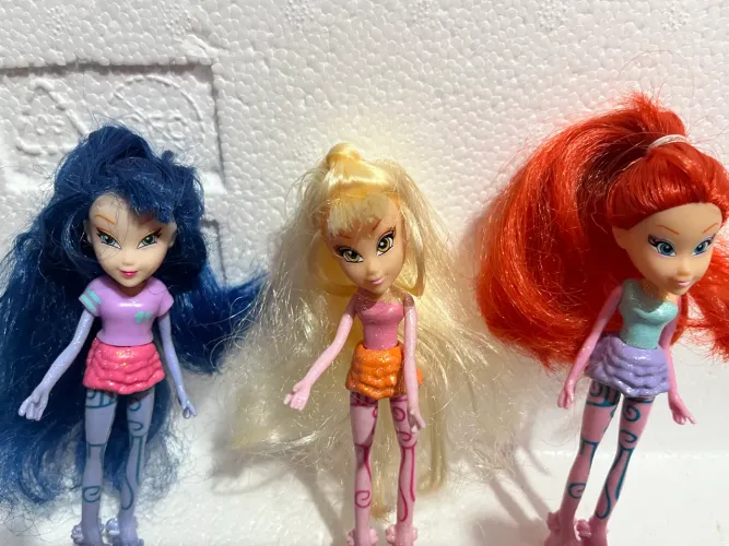 Trios de boneca winks