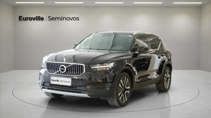 Volvo XC40 XC 40 T-5 Híbrido Momentum 1.5 262cv 2021