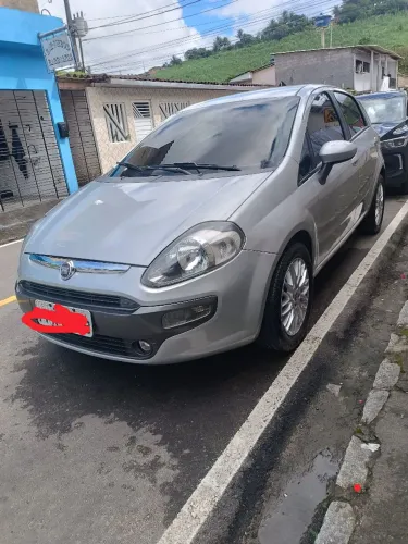 Fiat Punto Essence 1.6 Flex 16V 5P 2013