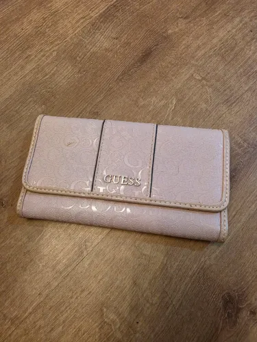 Carteira da Guess