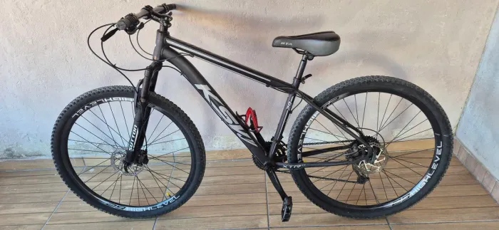 Vendo ou troco bicicleta KSW ATR 2.0