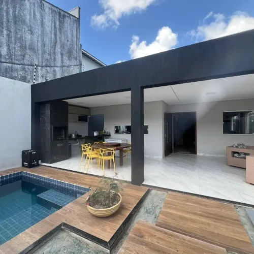 Casa plana no Eusebio REF: 4728
