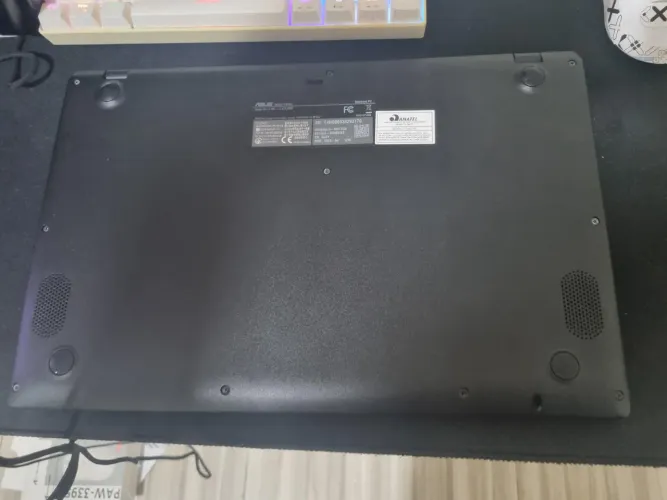 Notebook asus perfeito estado 