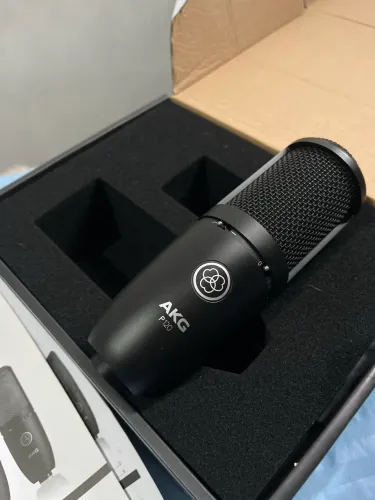 Microfone AKG