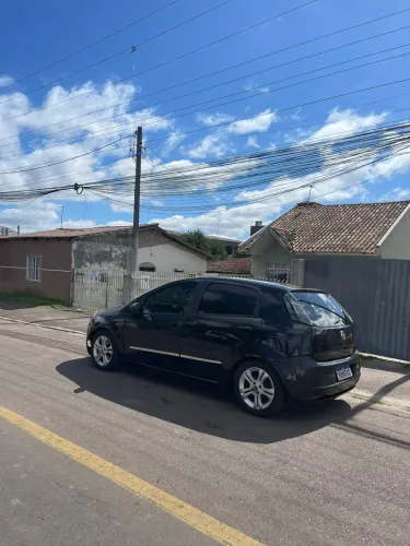Fiat Punto ELX 1.4 Fire Flex 8V 5P 2008