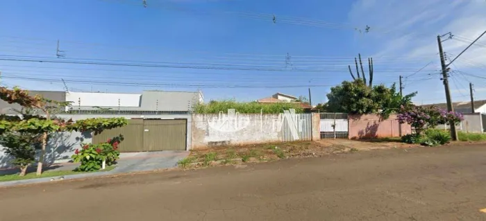 Terreno à venda, 250 m² por R$ 260.000,00 - Pacaembu - Londrina/PR