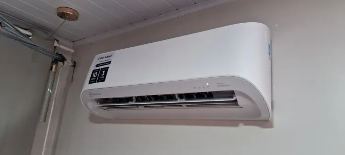 Ar condicionado split Electrolux color adapt inverter 9.000 btus