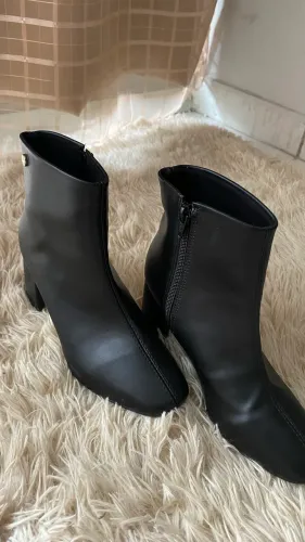 Bota Cano curto 