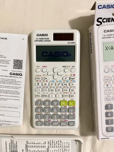 Calculadora científica Casio FX-115ES Plus Branca