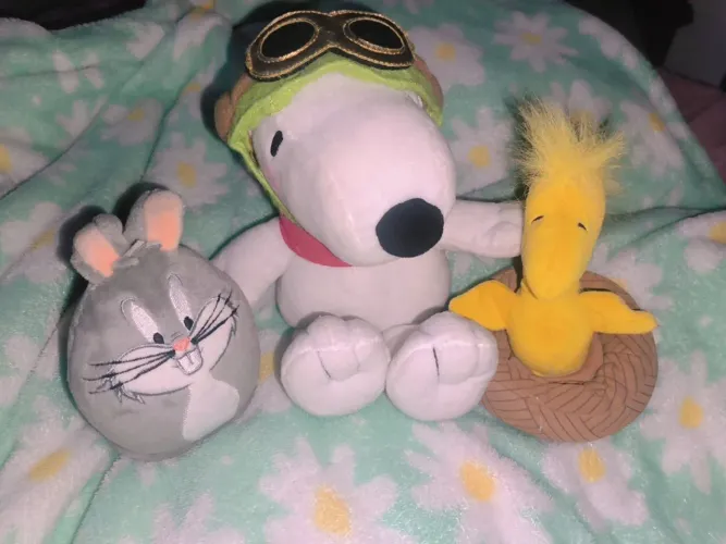 Lote pelúcias snoopy pernalonga