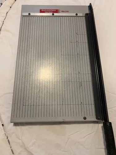 Guilhotina A1