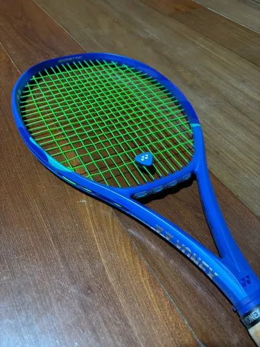 Yonex Ezone 98+