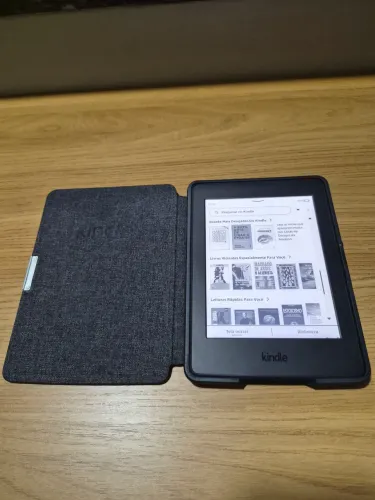Kindle paperwhite