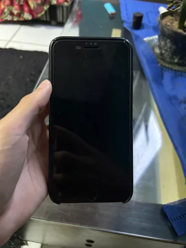 IPHONE 8 PLUS 