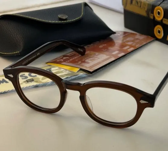 Óculos redondo vintage moscot