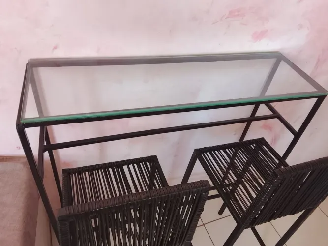 Mesa americana com duas banquetas voce que procura estilo e conforto