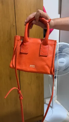 bolsa schutz agnes baby tote couro laranja