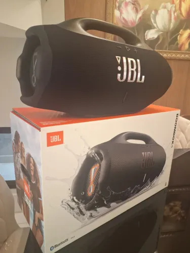 Jbl boombox 4