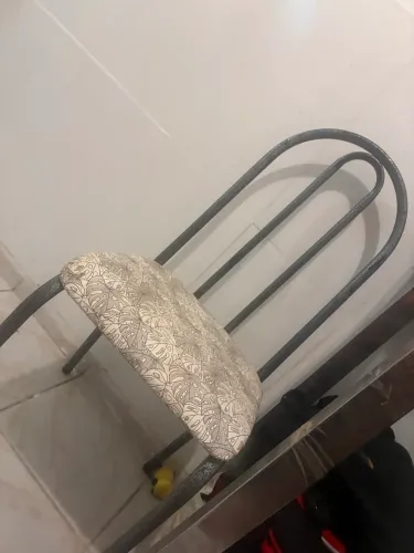 Mesa de mármore 4 cadeiras