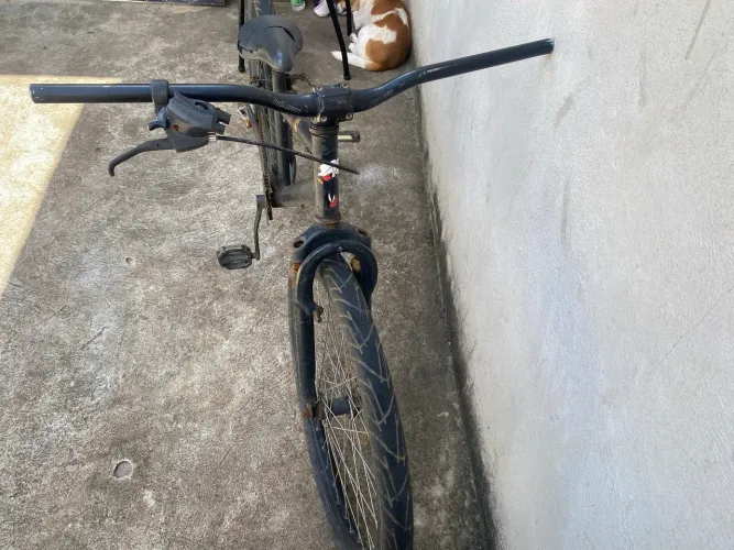Bicicleta aro 24 funcionando normalmente 