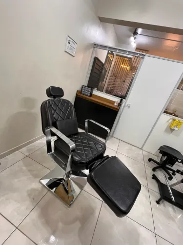 Cadeira de cabeleireira, barbearia ou estética 