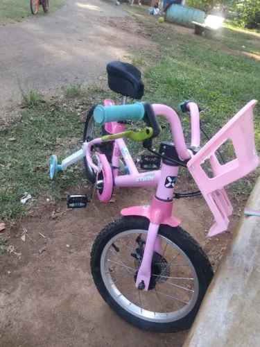 Bicicleta  infantil aro 16 DECATHLON super nova 
