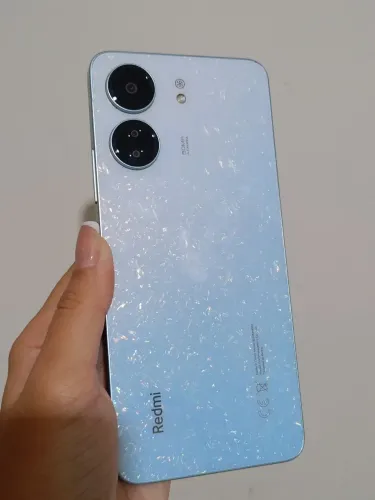 Redmi 13c, 256gb, com película e capinha, funcionando perfeitamente!
