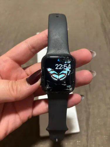 APPLE WATCH SERIE 5 40MM - SEMINOVO - TELA TRINCADA