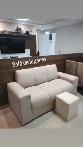 Sofá de 3 lugares. Mais entrega mega Juruá 