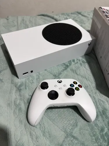 Vende se Xbox series S zerado com garantia