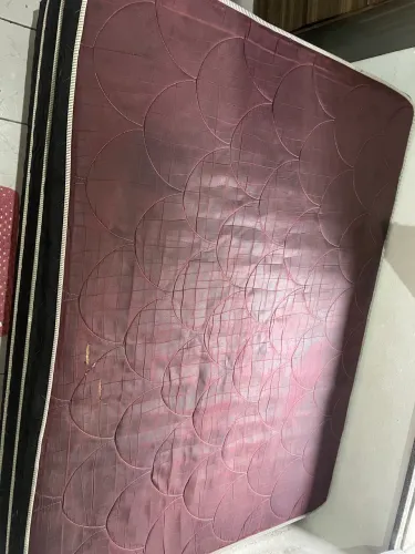 Cama de mola casal