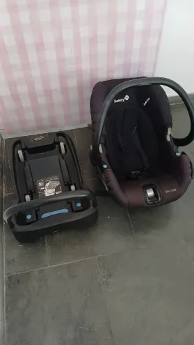 Bebê conforto Safety
