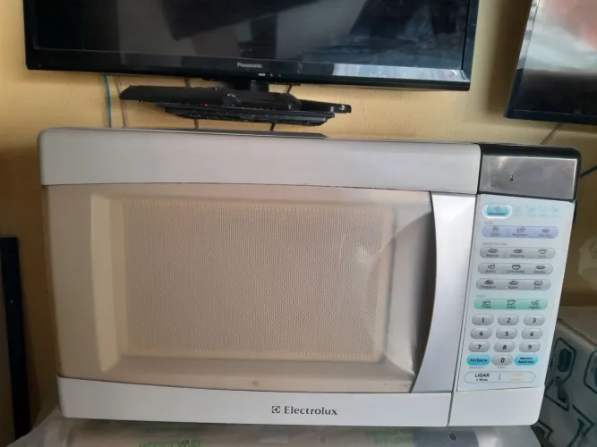Microondas Electrolux 31 litros