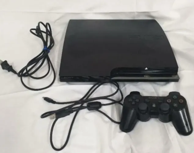 PS3 desbloqueado, controle original