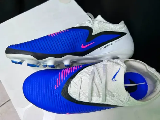 Chuteira (41) Nike Phanton 6 PRO excelente (nova)