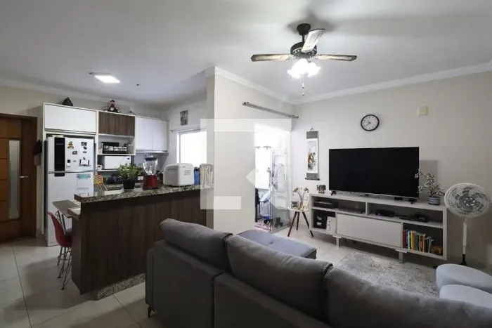 Apartamento à Venda - Santa Teresinha, 2 Quartos, 59 m2