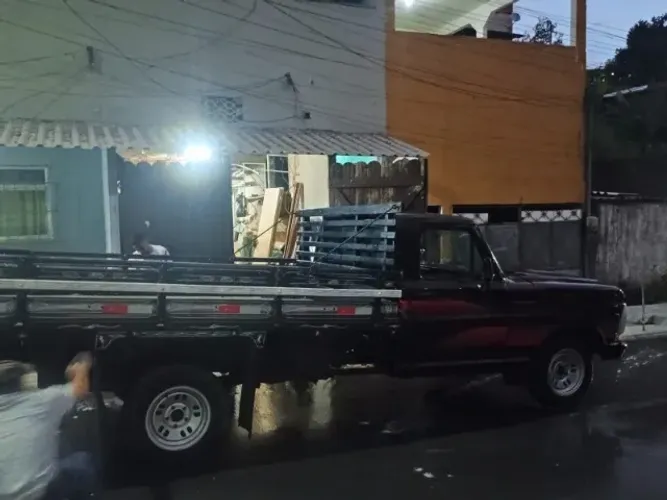 Ford F-1000 Super Diesel / Super Diesel Turbo 1985