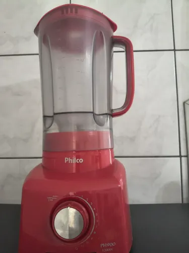 Liquidificador Philco vermelho potência 1200W