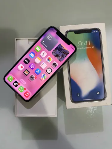 iPhone X branco