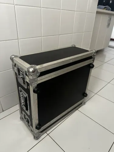 Case Rack 4U - rack periférico 4 unidades