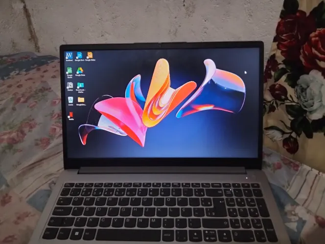 Notebook Lenovo IdeaPad 1 - 100% funcionando