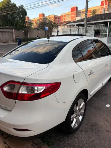 Renault Fluence Sed. Dynamique 2.0 16V Flex Aut. 2014